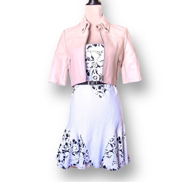 Alexis Black and White Floral Lace Strapless Mini Dress, Size Medium - Picture 6 of 14